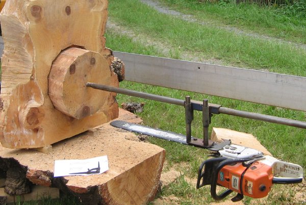 Homemade adjustable hole saw 